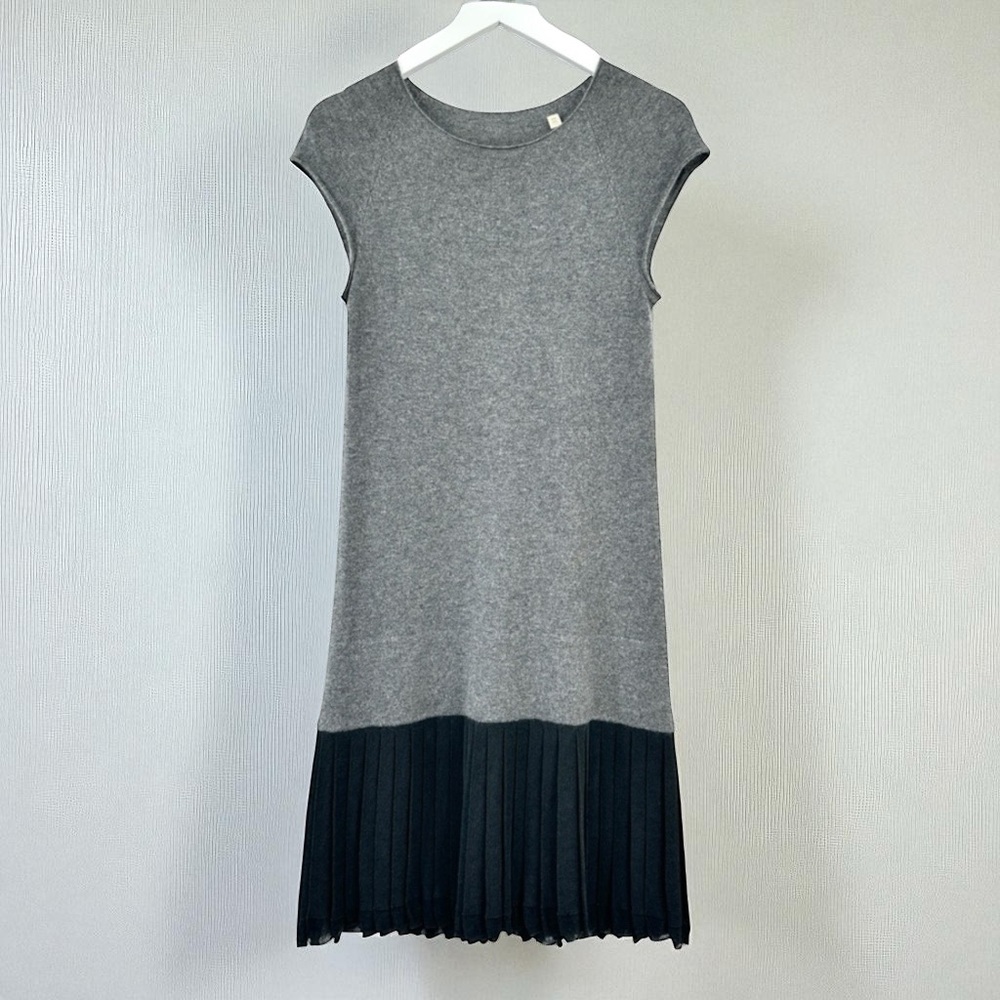 Lisli Gray Cashmere Sweater Dress Navy Pleated Hem Size S Like New